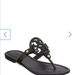 Tory Burch BLACK leather medallion flat